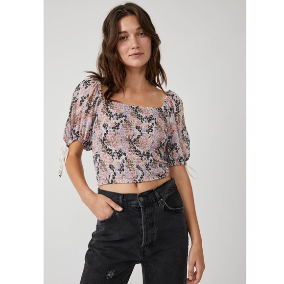 Free People Smocked Puff Sleeve Crop Top - Picture 2 of 6